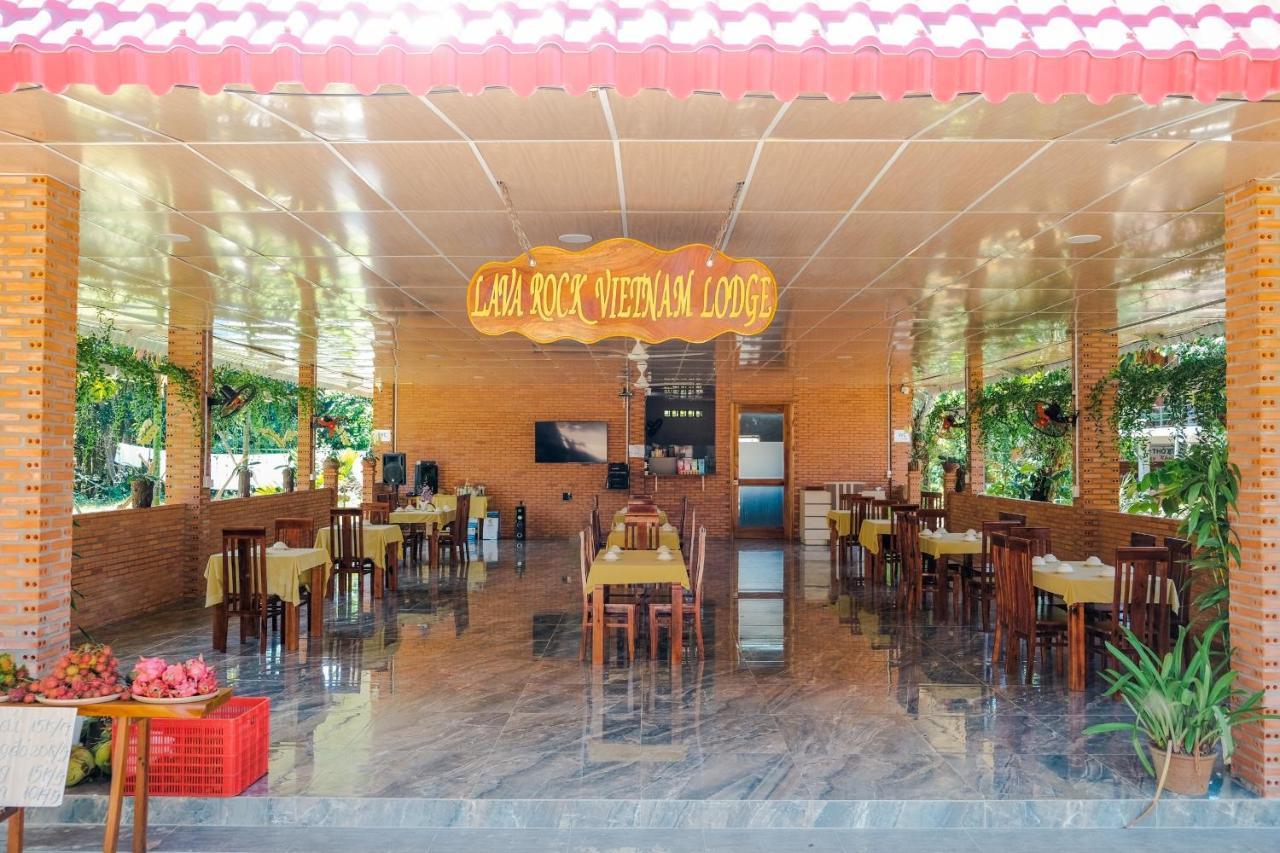Lava Rock Viet Nam Lodge Anhfly Resort Nam Cat Tien Esterno foto