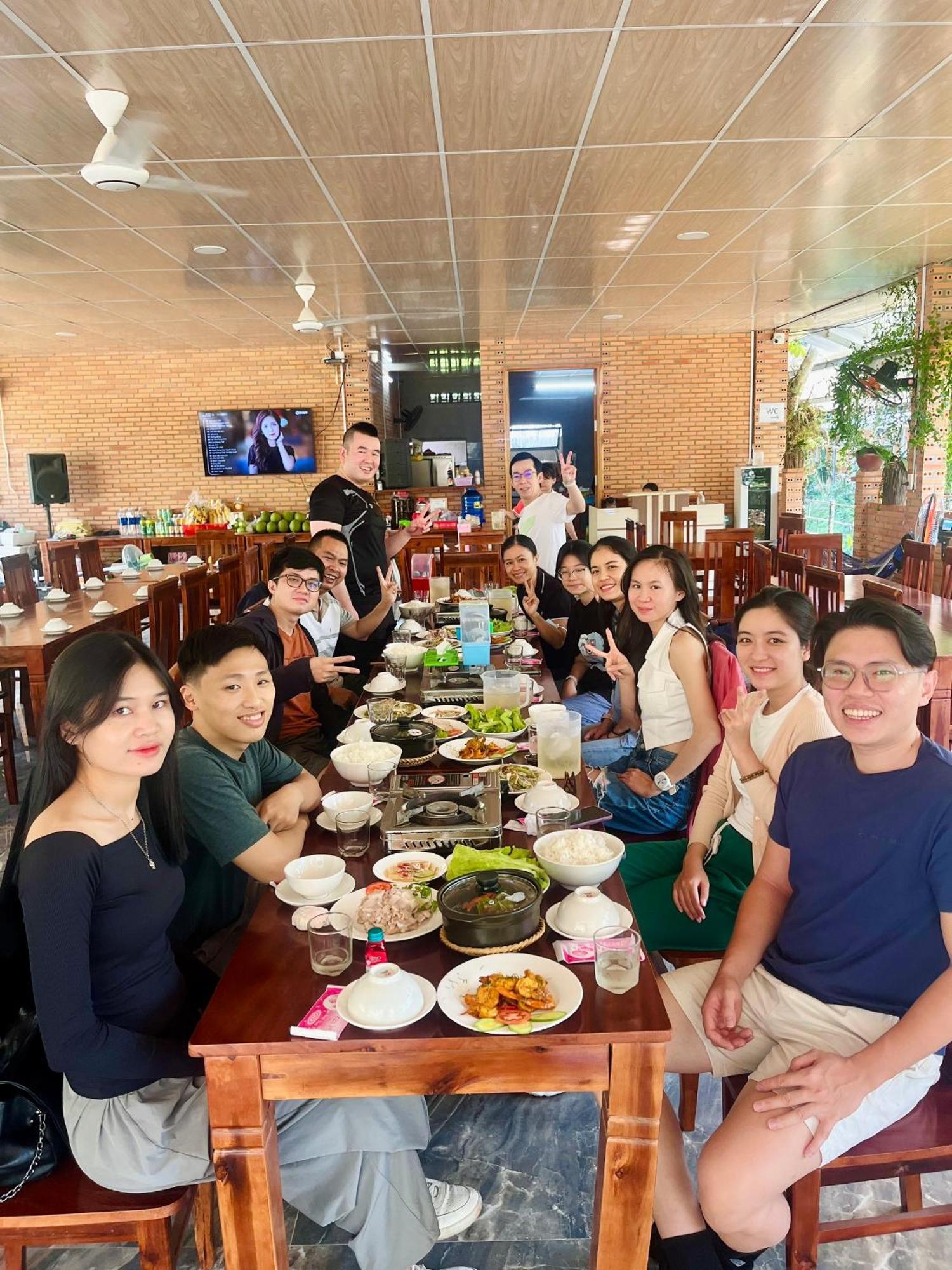 Lava Rock Viet Nam Lodge Anhfly Resort Nam Cat Tien Esterno foto