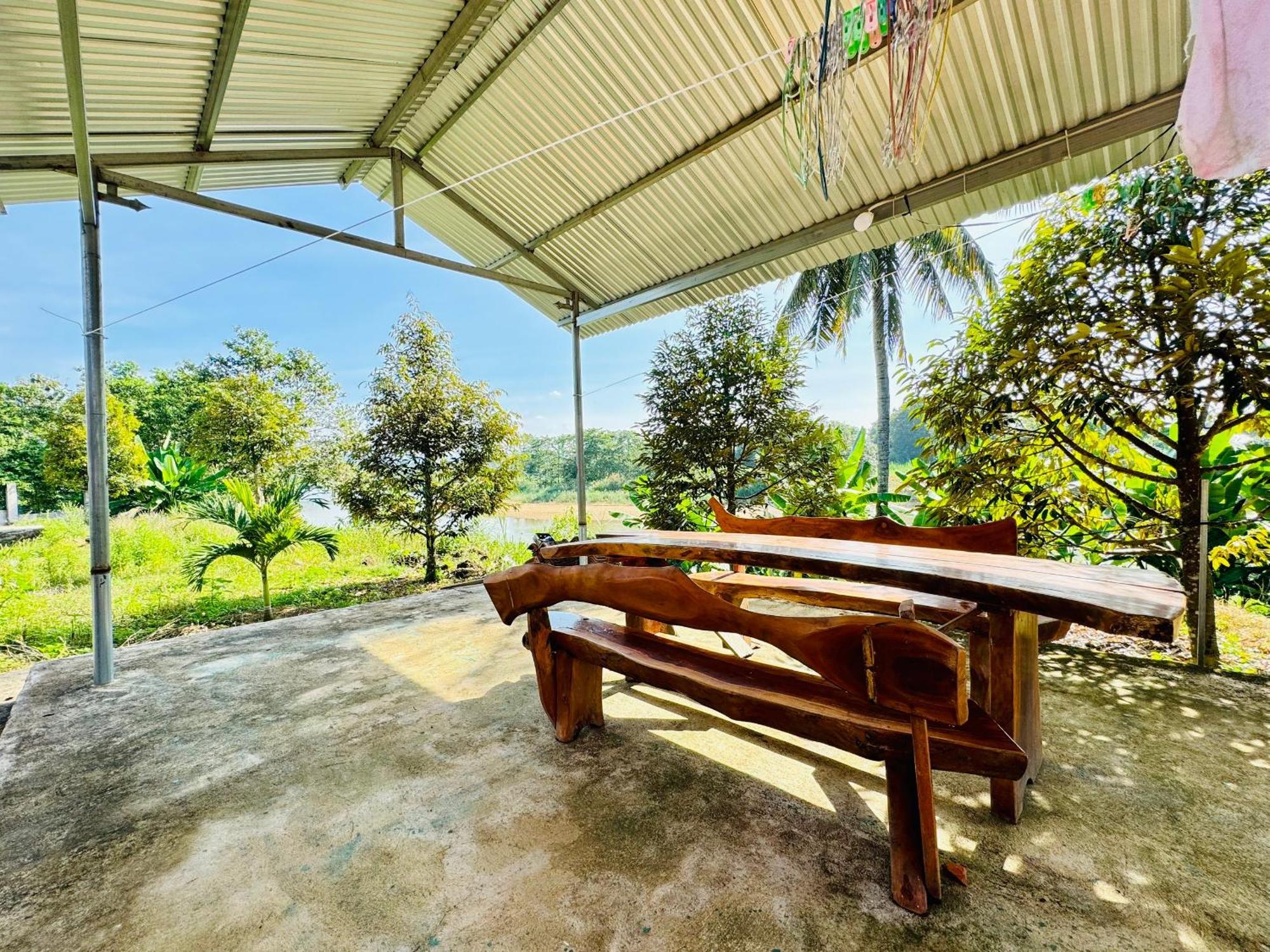 Lava Rock Viet Nam Lodge Anhfly Resort Nam Cat Tien Esterno foto