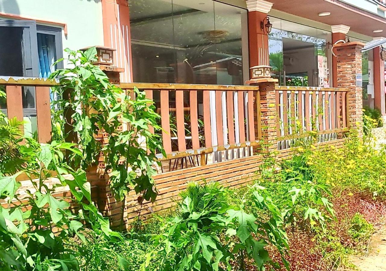 Lava Rock Viet Nam Lodge Anhfly Resort Nam Cat Tien Esterno foto