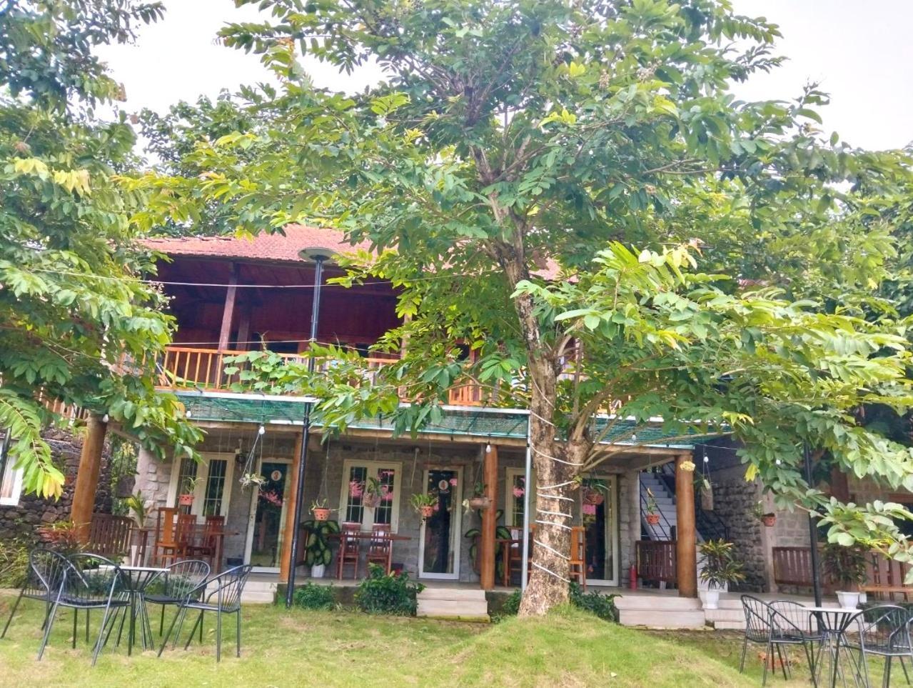 Lava Rock Viet Nam Lodge Anhfly Resort Nam Cat Tien Esterno foto